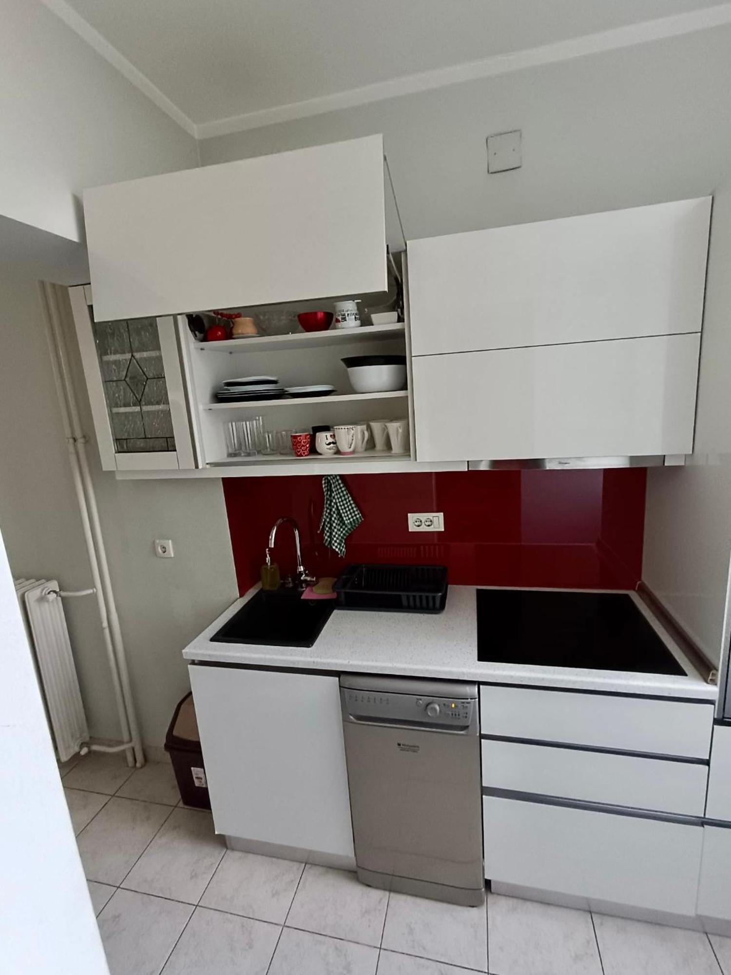Central City Apartments Belgrado Buitenkant foto